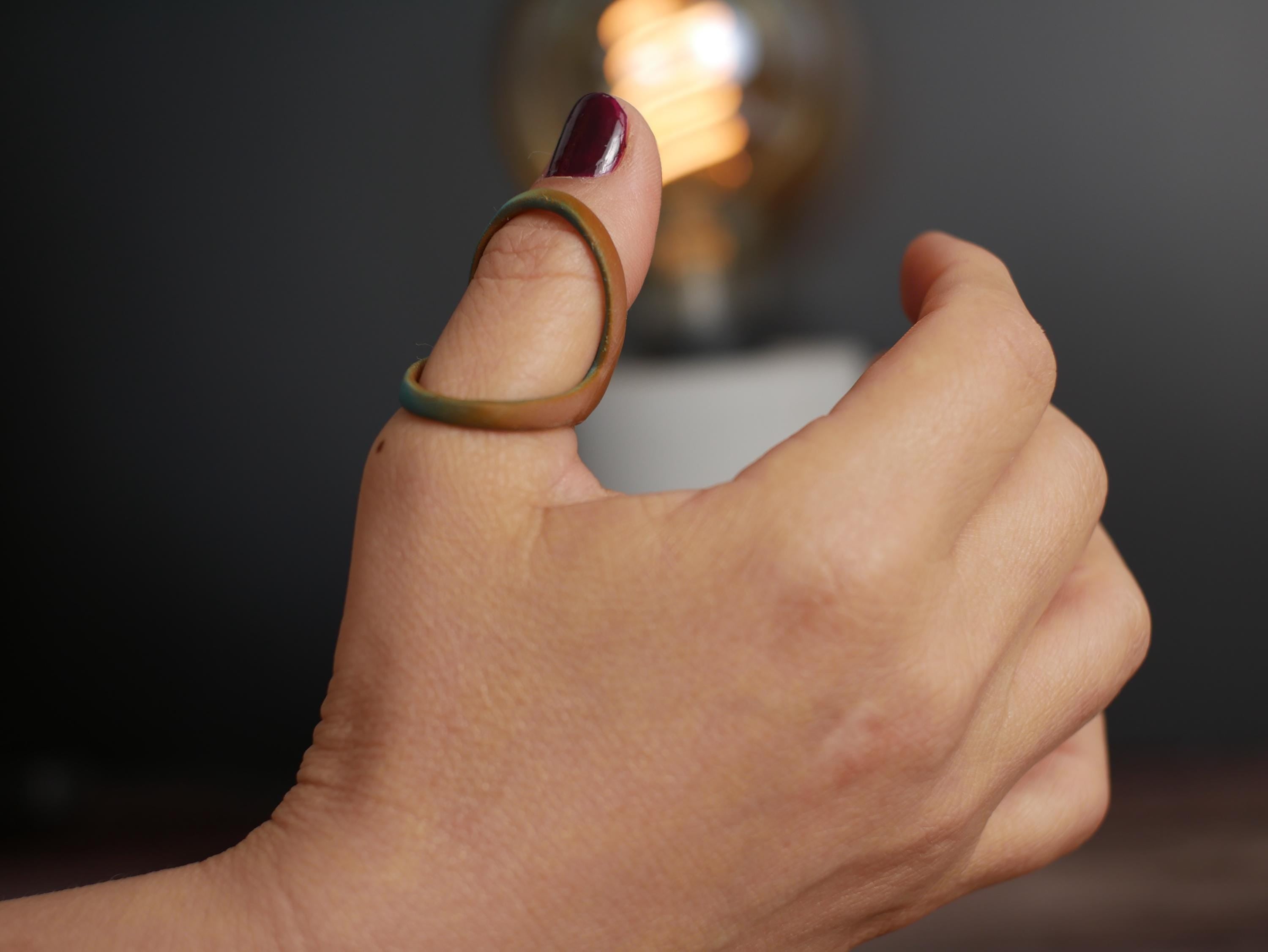 Férula de anillo para articulaciones de dedos y nudillos con hipermovilidad / Soporte innovador para mejorar la estabilidad y reducir el dolor en articulaciones flexibles