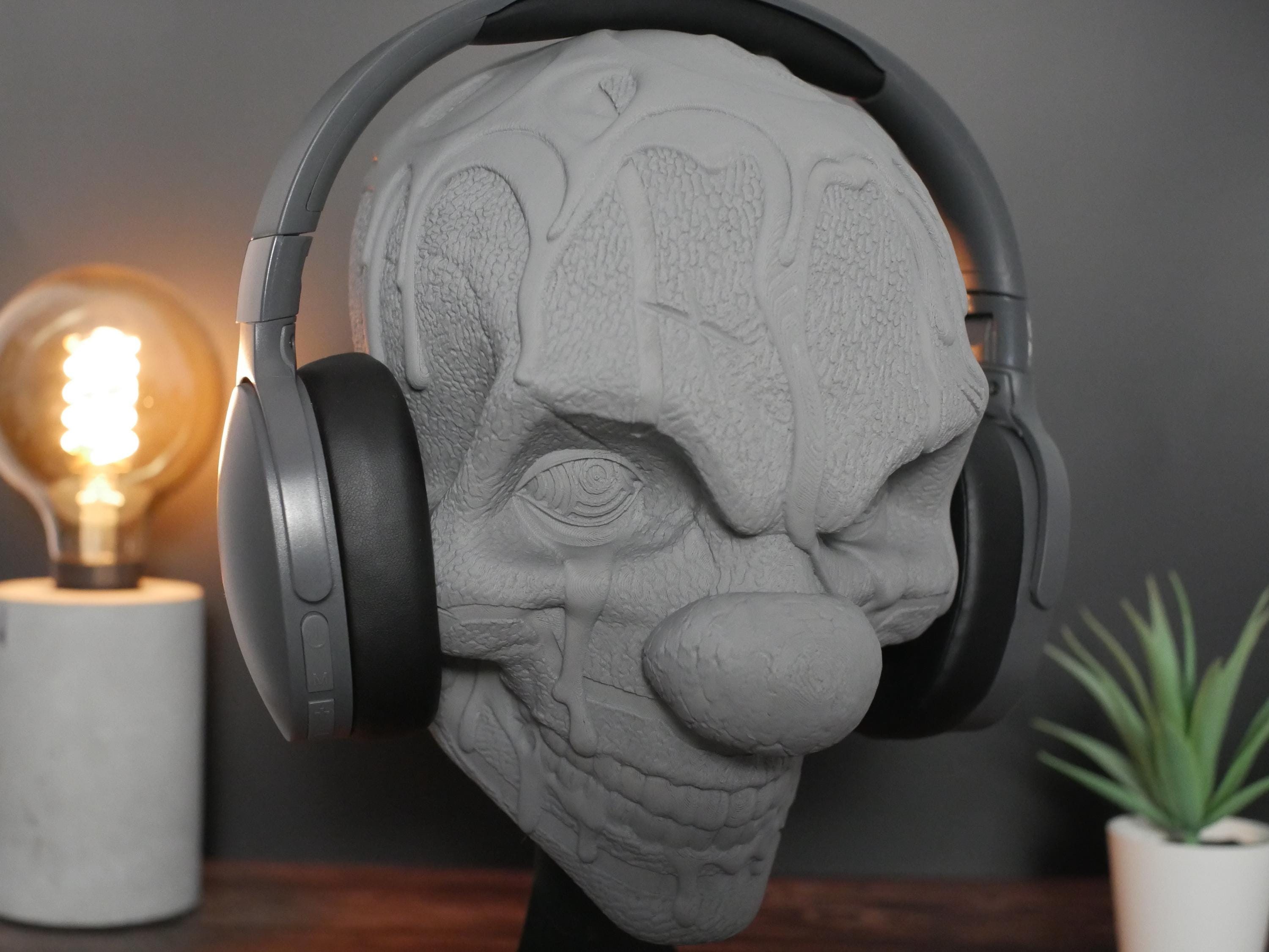 Soporte para auriculares de payaso de terror: decoración de escritorio única