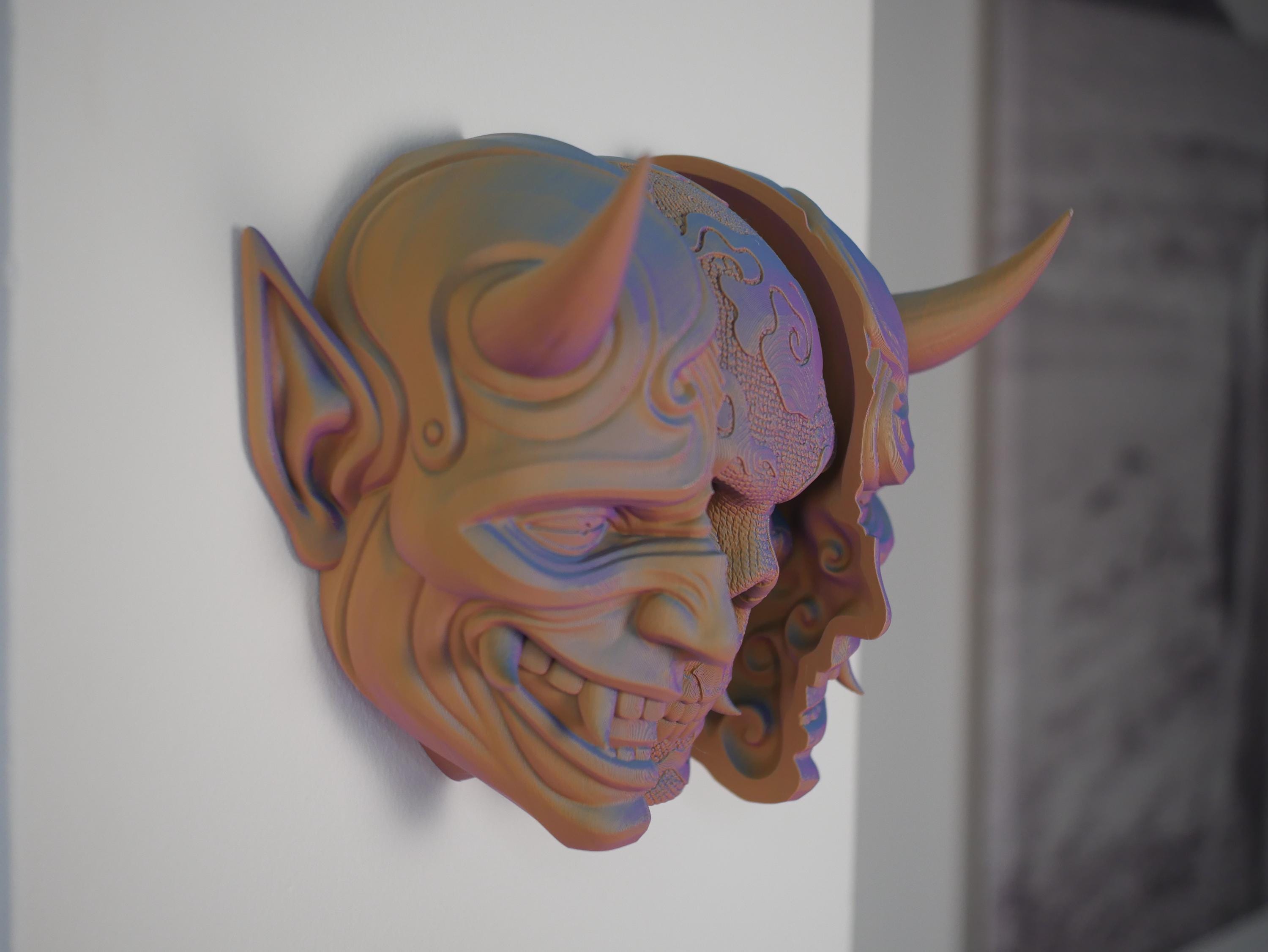 Máscara Oni: Auténtica pieza de arte de demonio japonés Oni para colgar en la pared / Imponente máscara Oni con soporte / Decoración de pared tradicional Oni Samurai.