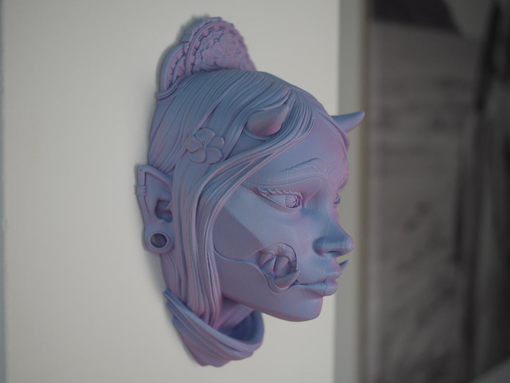 Busto de yokai japonés Kuchisake. Estatua para colgar en la pared o de escritorio. Decoración de demonio oni. Arte de terror gótico.