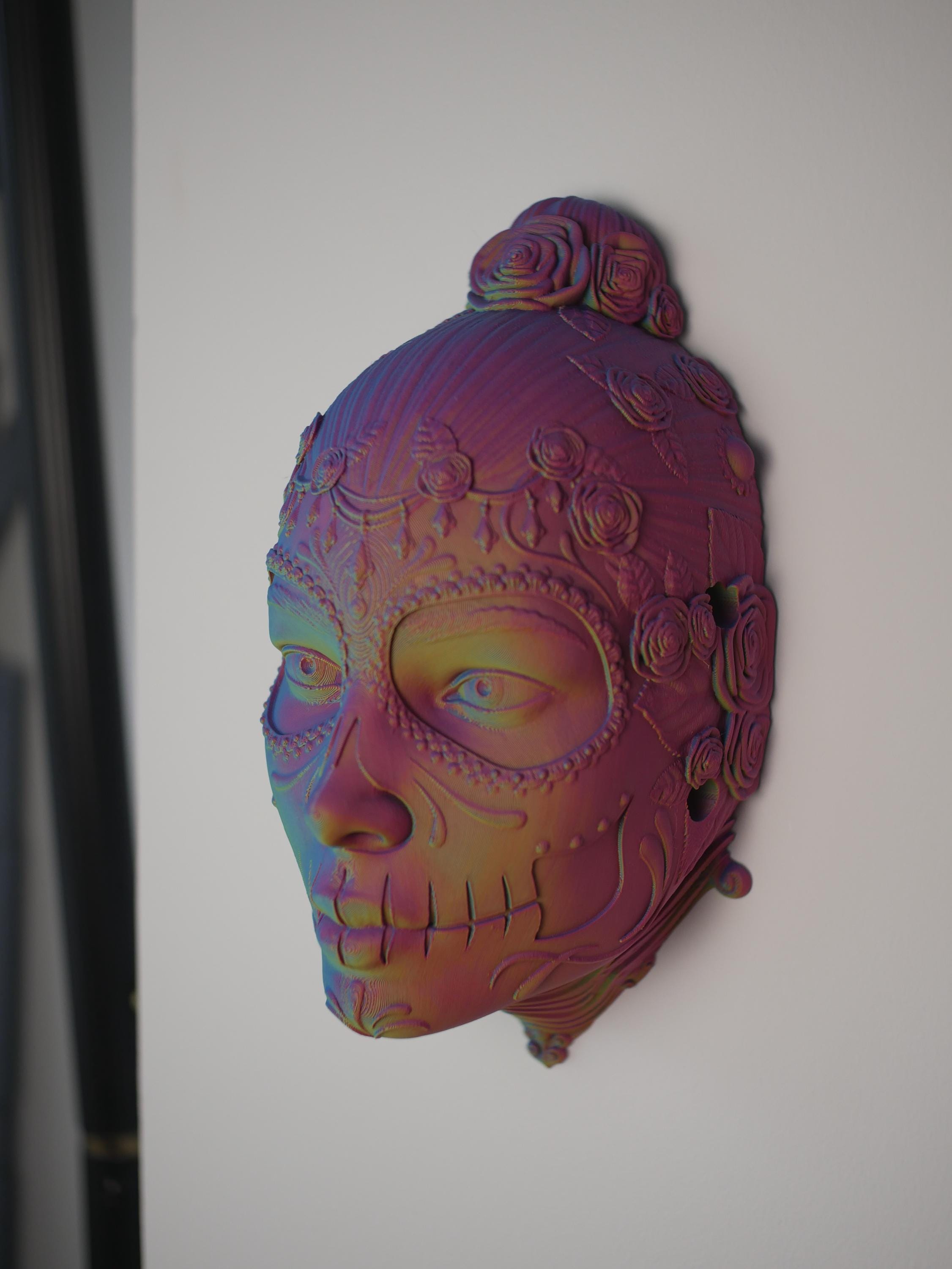 Decoración de pared con calavera de azúcar. Escultura colgante del Día de Muertos. Decoración de pared única impresa en 3D. Mural de arte popular moderno. Hogar gótico.