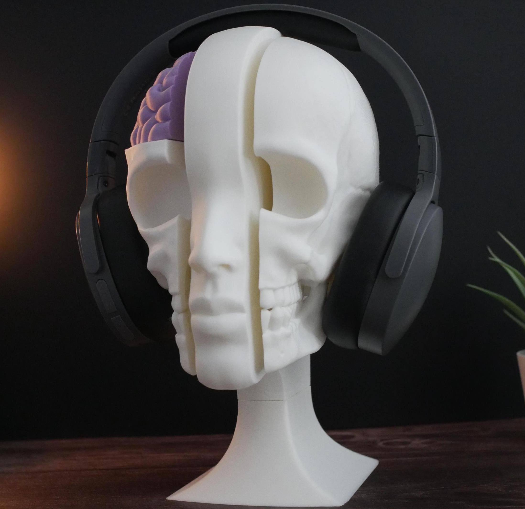Expositor de calaveras para auriculares: un soporte único para auriculares de gaming, música y coleccionistas. Diseño resistente, elegante y compacto para cualquier configuración.