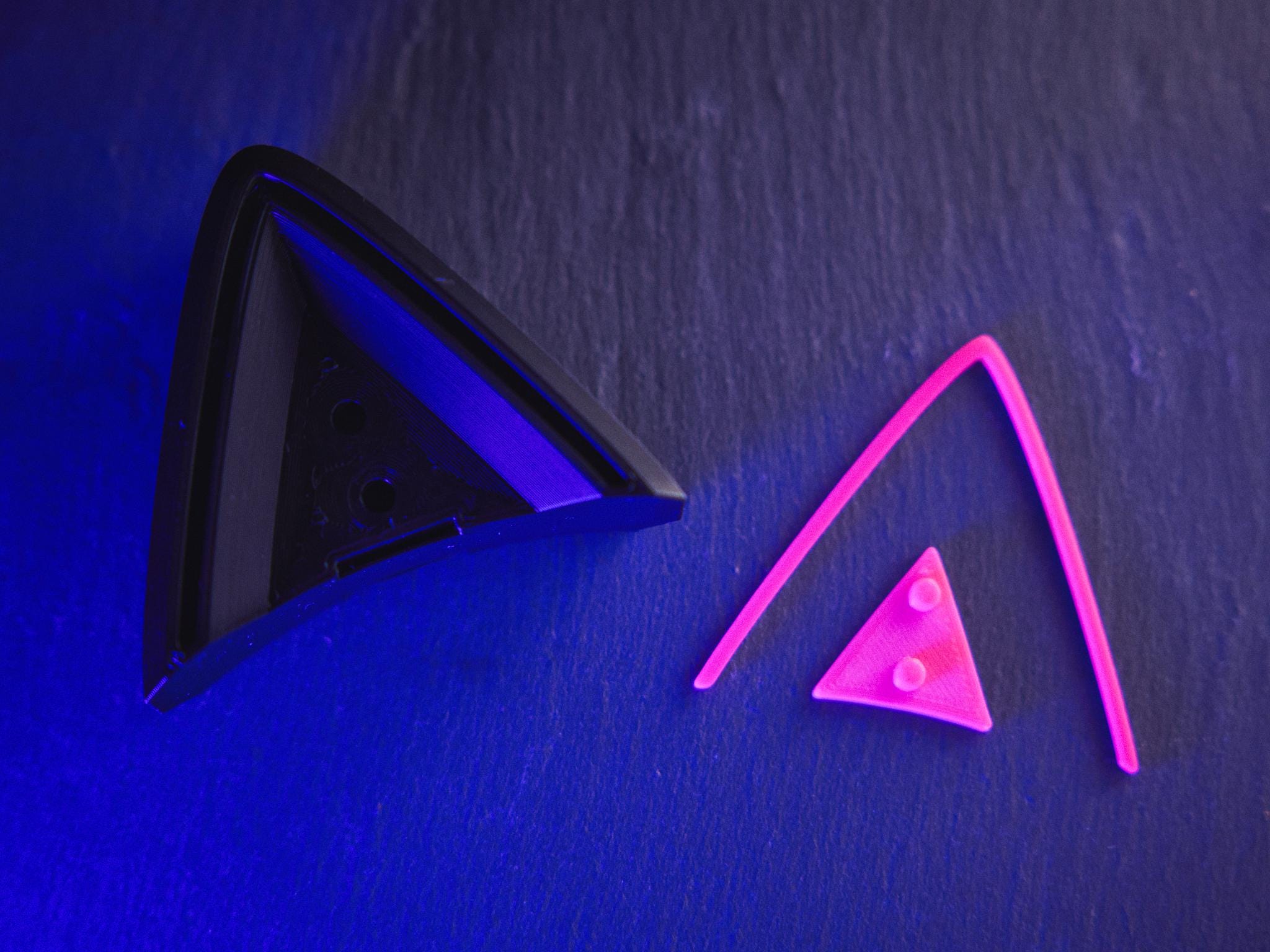 Orejas de gato de colores personalizados para auriculares y diademas de videojuegos. Adorable accesorio de gatito neko para auriculares, serpentinas, festivales y cosplay.