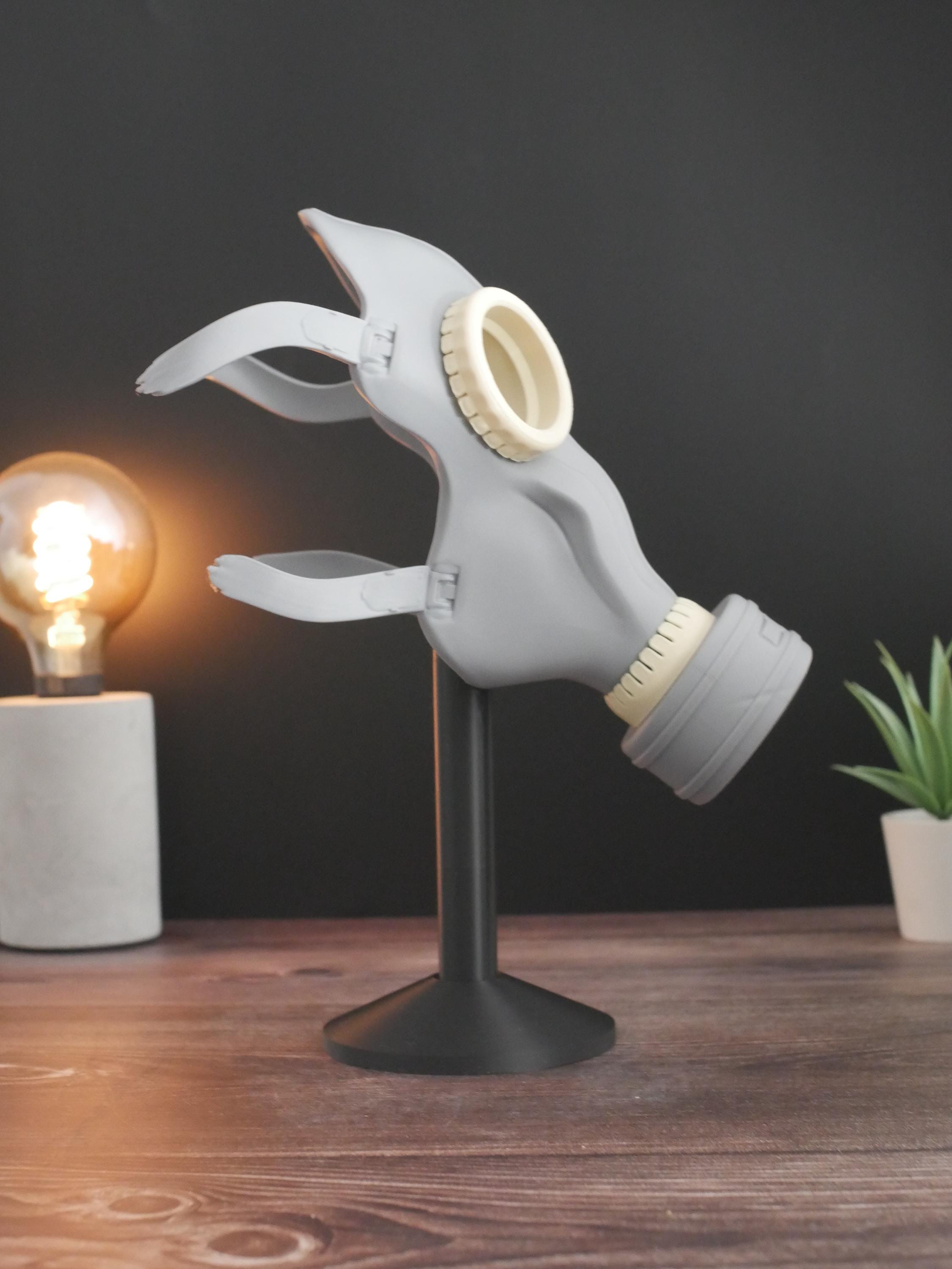 Réplica de máscara de gas decorativa personalizable de la Segunda Guerra Mundial: estilo militar vintage para coleccionistas, estilo auténtico de la Segunda Guerra Mundial, entusiastas de la historia.