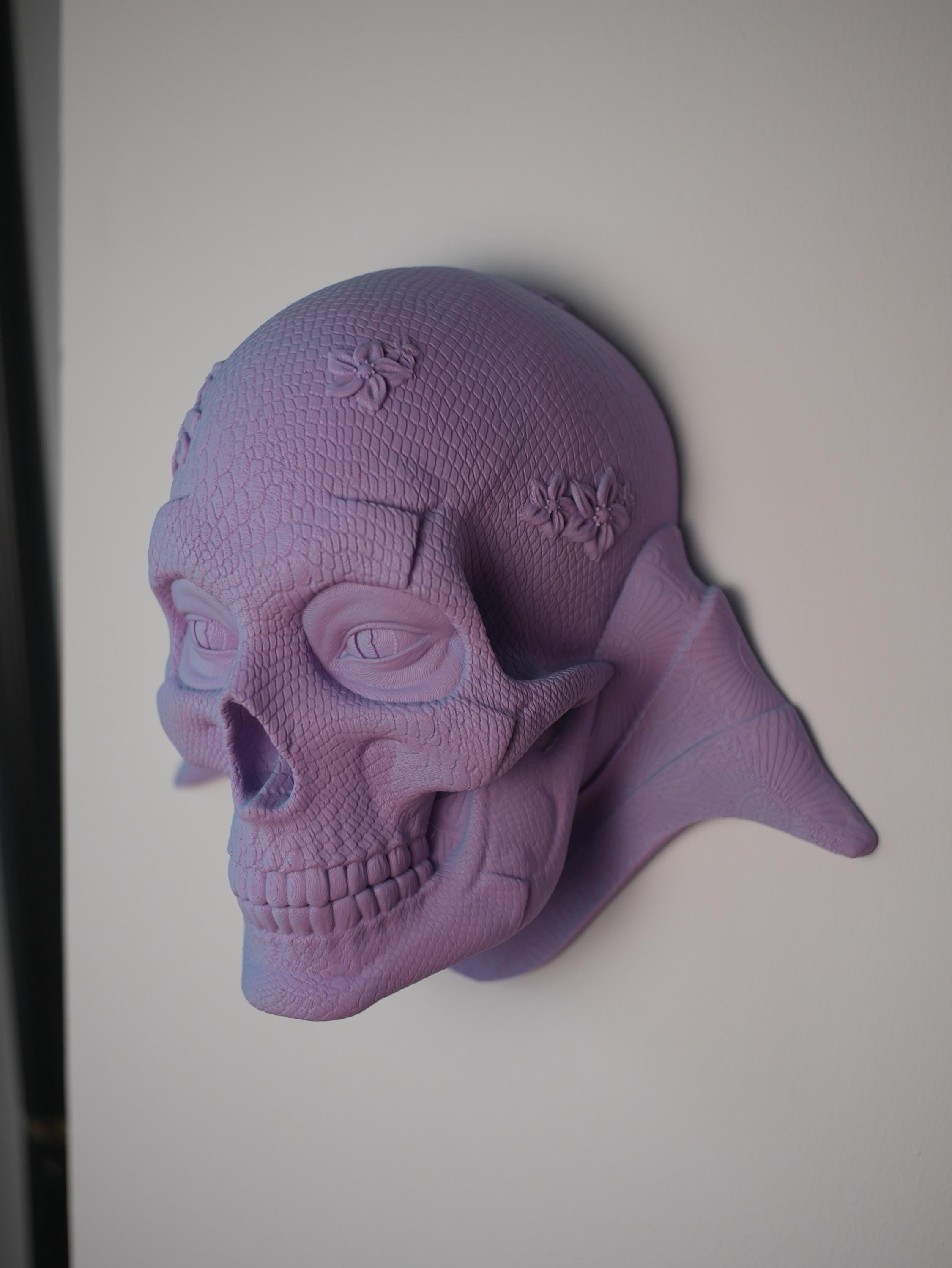 Arte de pared Orochi Sull / Decoración gótica de calavera de reptil / Tapiz floral de piel de serpiente / Regalo de arte oscuro de fantasía