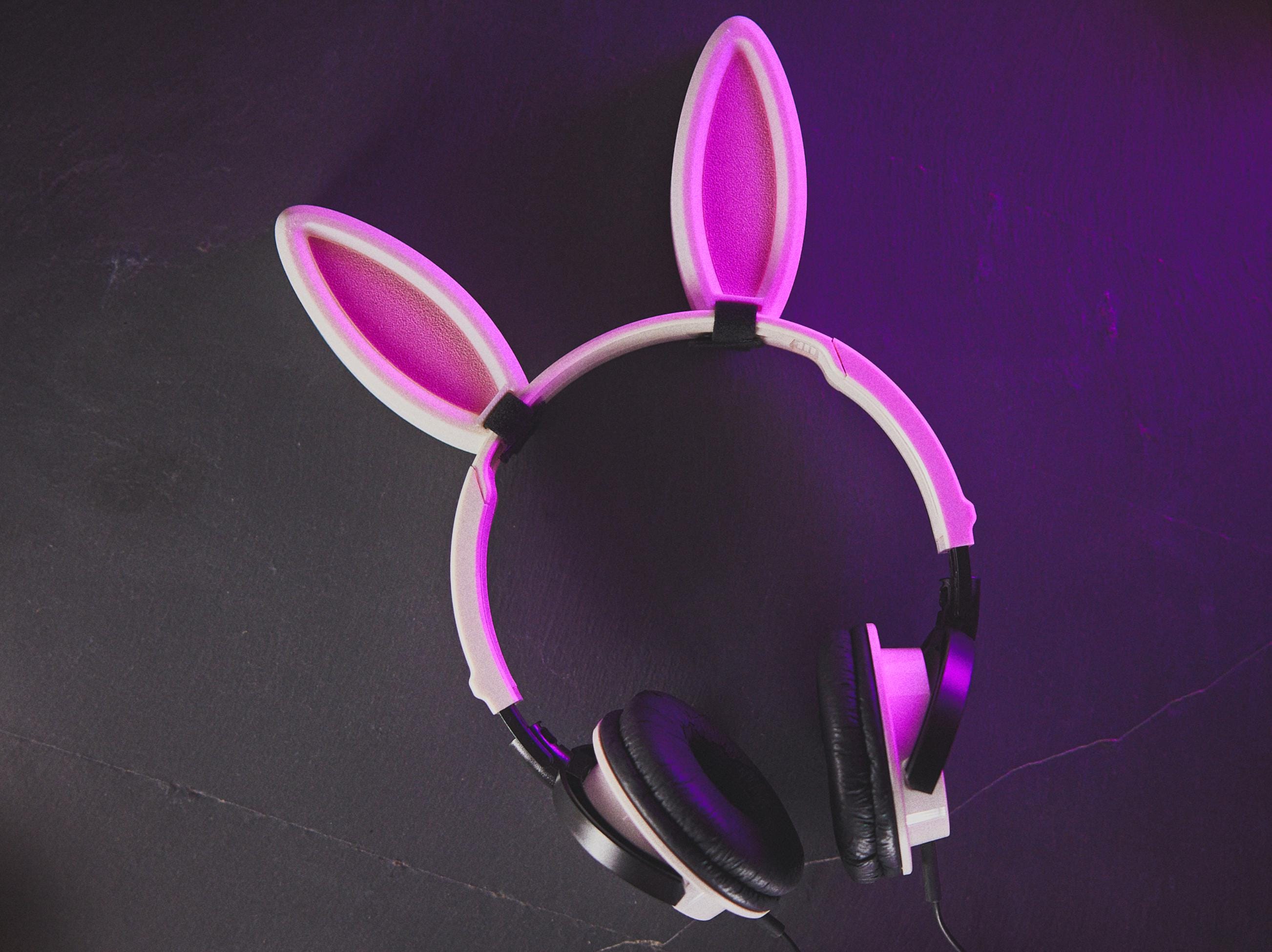 Auriculares con orejas de conejo impresas en 3D: accesorio para streamers de videojuegos