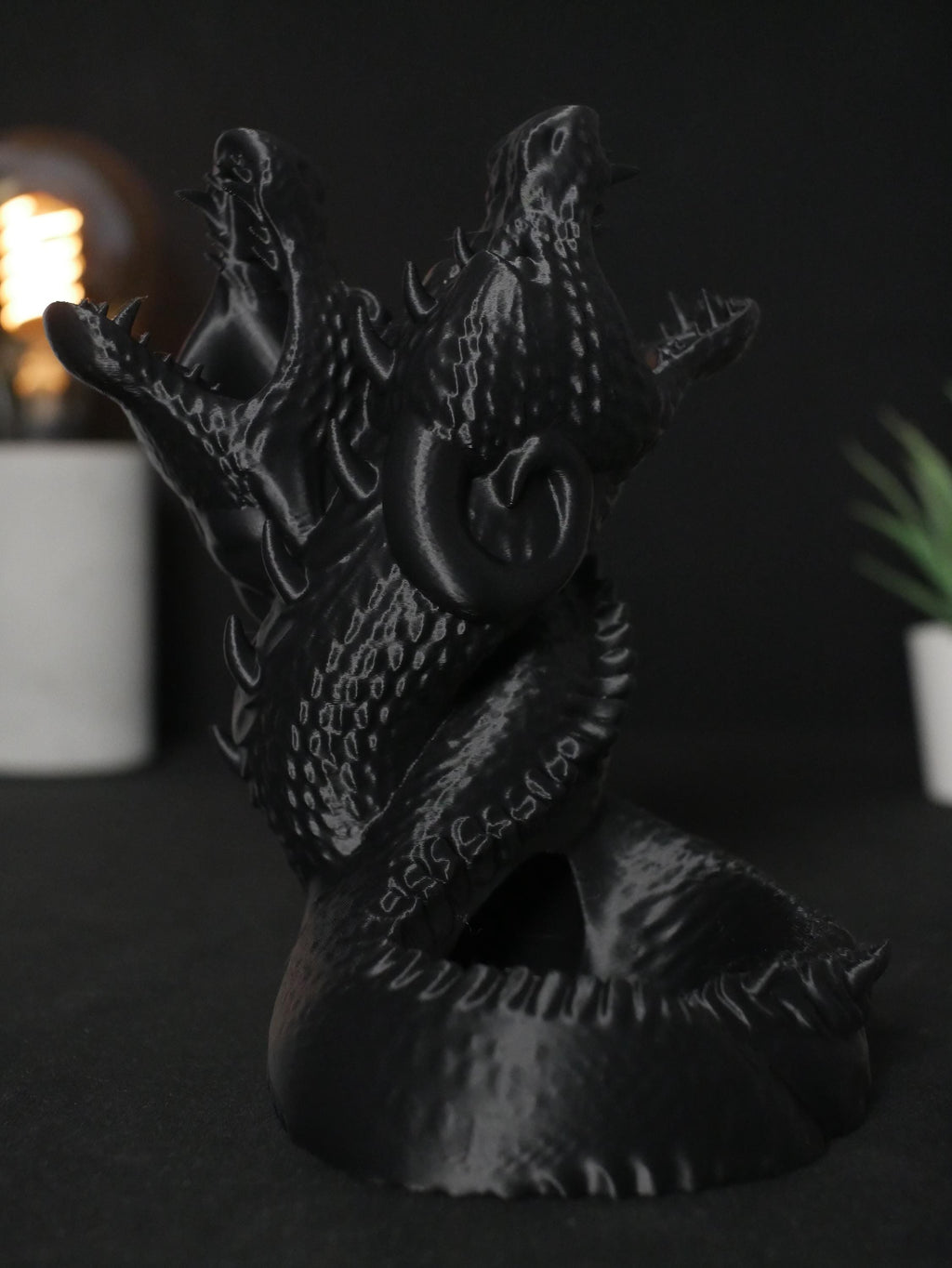 Torre de dados Hydra: dados de serpiente de dos cabezas impresos en 3D