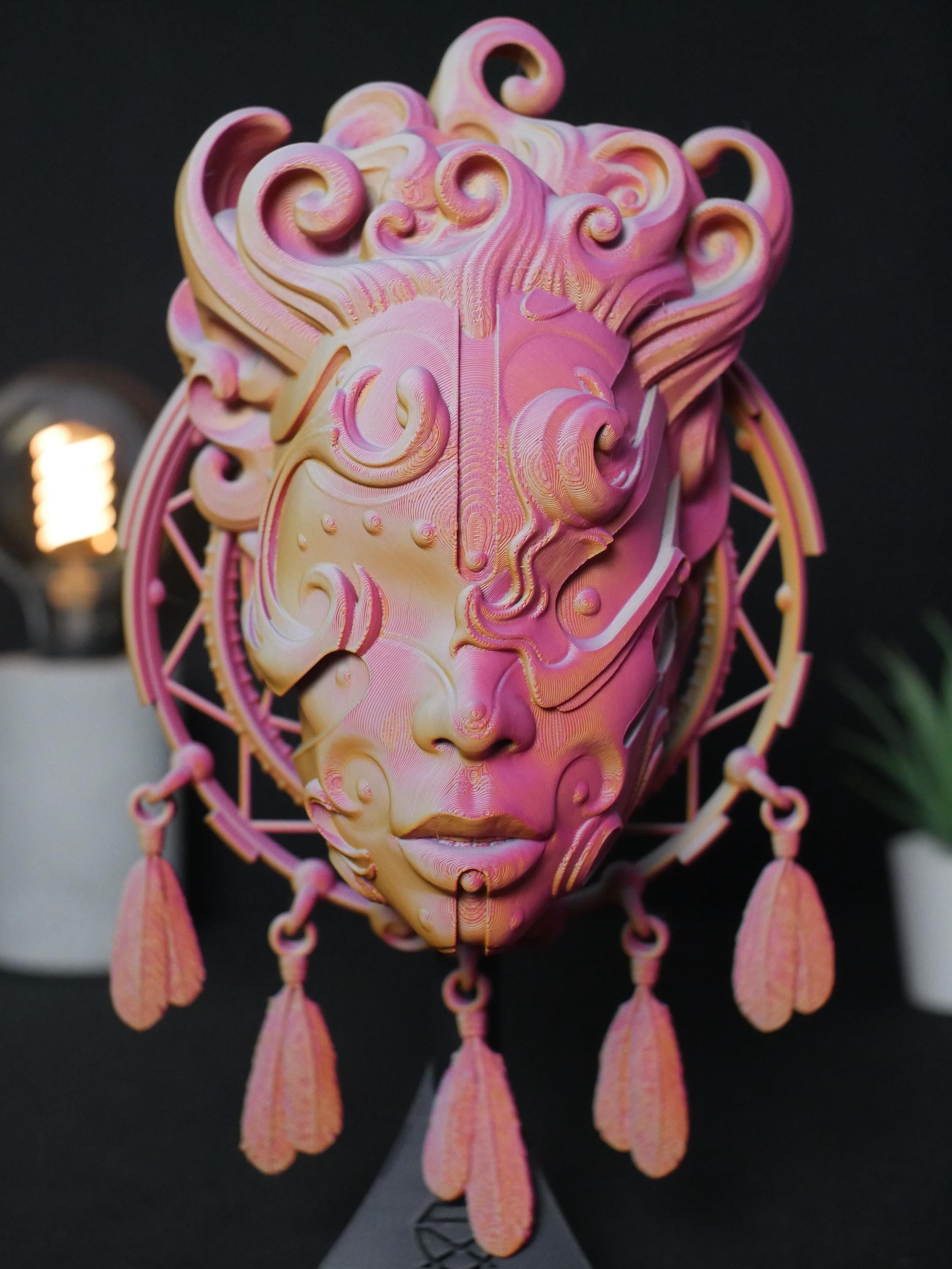 Máscara de atrapasueños impresa en 3D: Arte mural de la diosa celestial