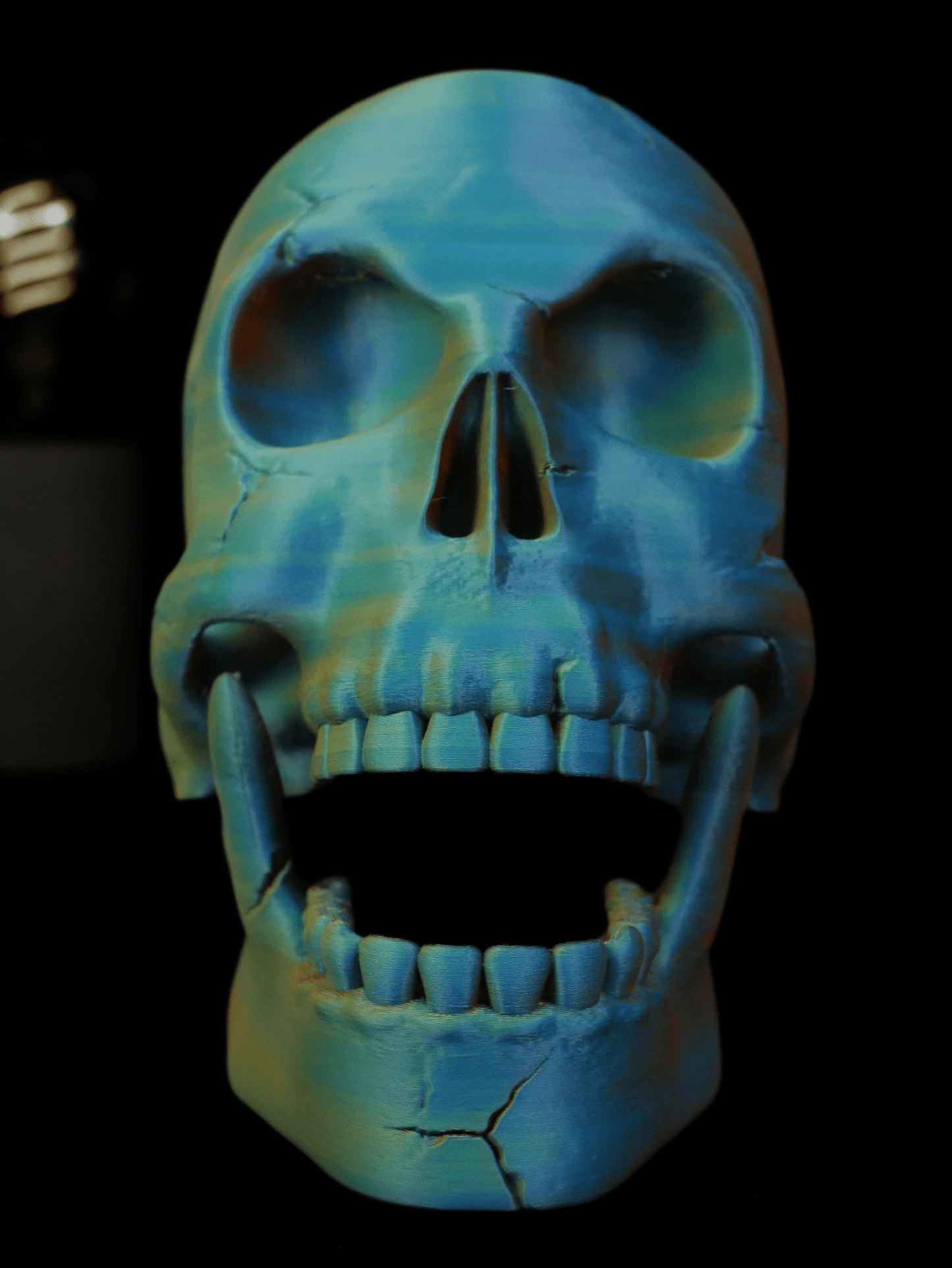 Soporte para Auriculares Calavera Articulada - Base Universal Gamer & Decoración de Escritorio