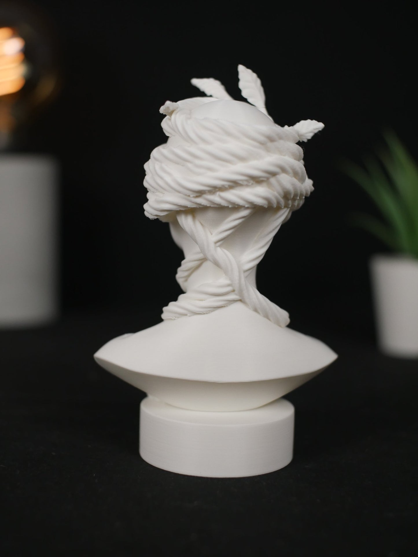 Escultura Simbólica "Crecimiento Ciego