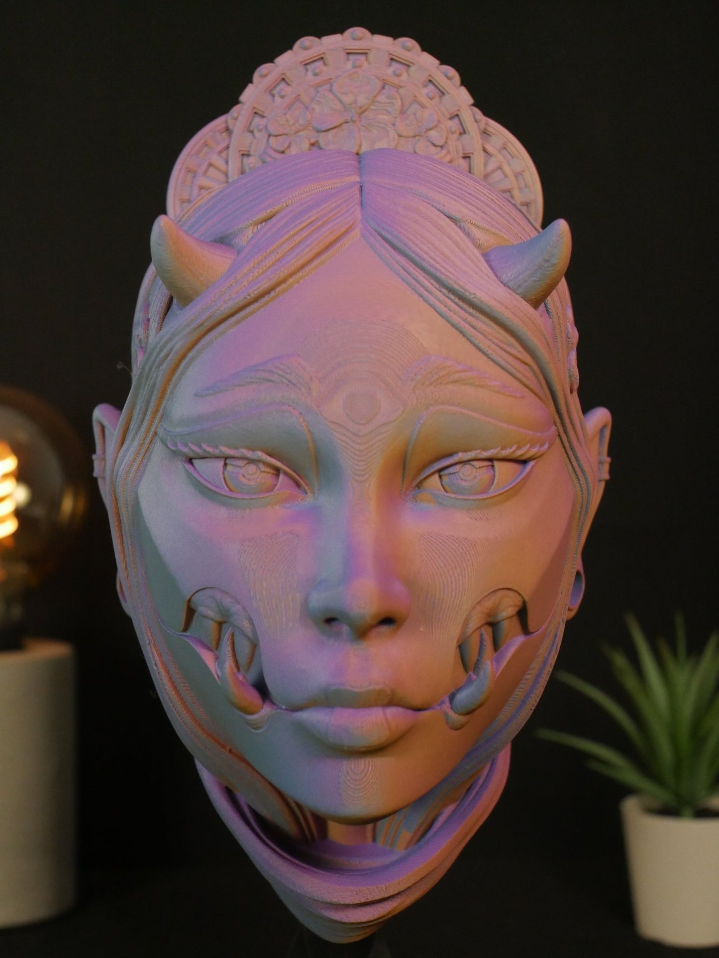 Busto de yokai japonés Kuchisake. Estatua para colgar en la pared o de escritorio. Decoración de demonio oni. Arte de terror gótico.