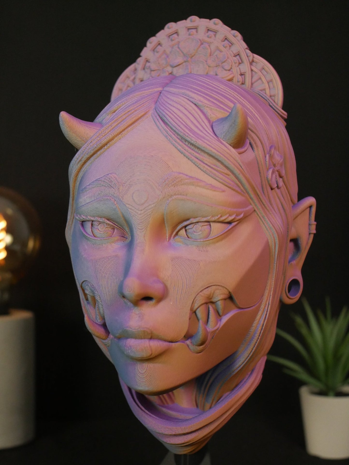 Busto de yokai japonés Kuchisake. Estatua para colgar en la pared o de escritorio. Decoración de demonio oni. Arte de terror gótico.