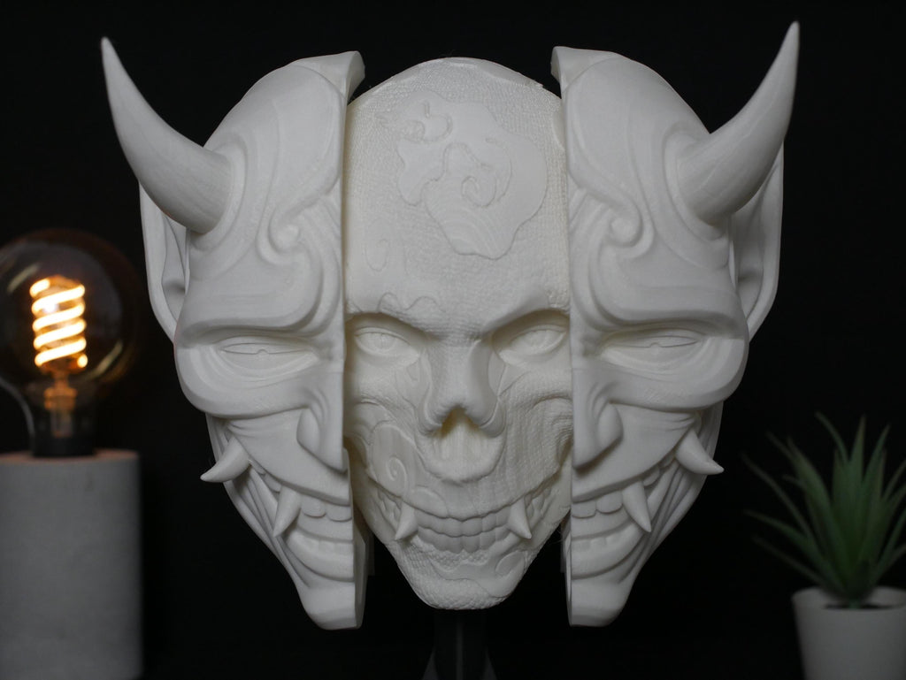 Máscara Oni: Auténtica pieza de arte de demonio japonés Oni para colgar en la pared / Imponente máscara Oni con soporte / Decoración de pared tradicional Oni Samurai.