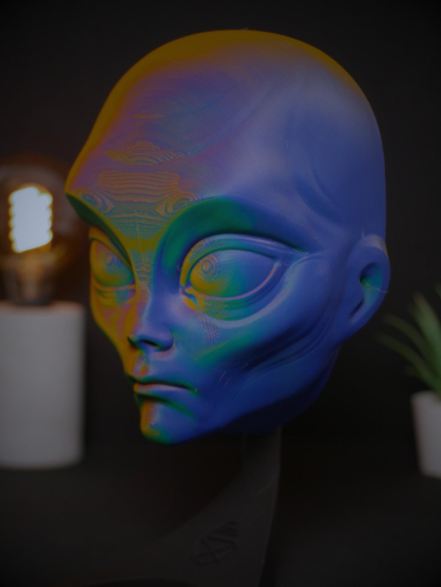 Arte de pared con cabeza de extraterrestre personalizada / Decoración de ciencia ficción impresa en 3D personalizada / Escultura extraterrestre / Regalo geek único / Oficina en casa
