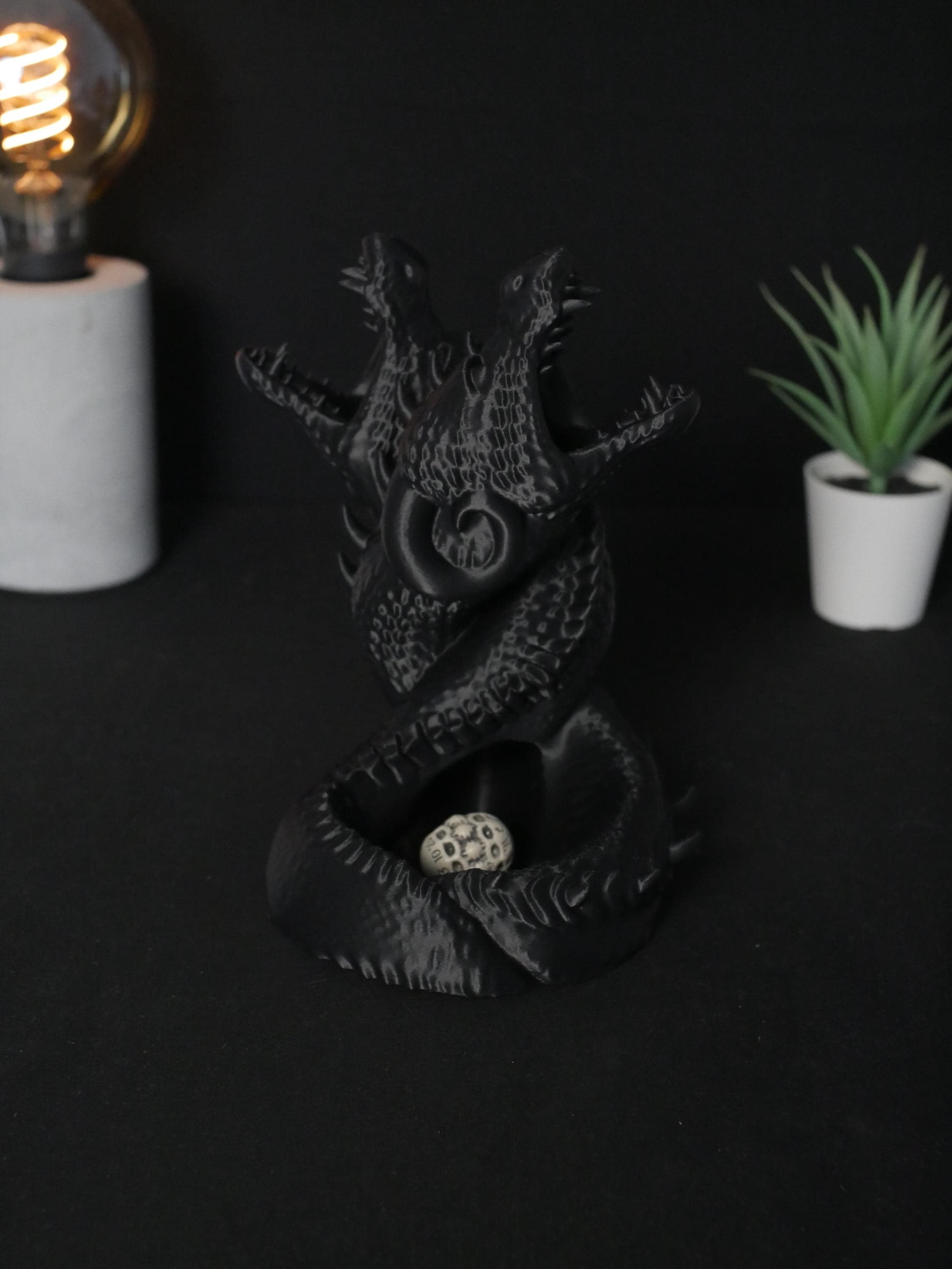 Torre de dados Hydra: dados de serpiente de dos cabezas impresos en 3D