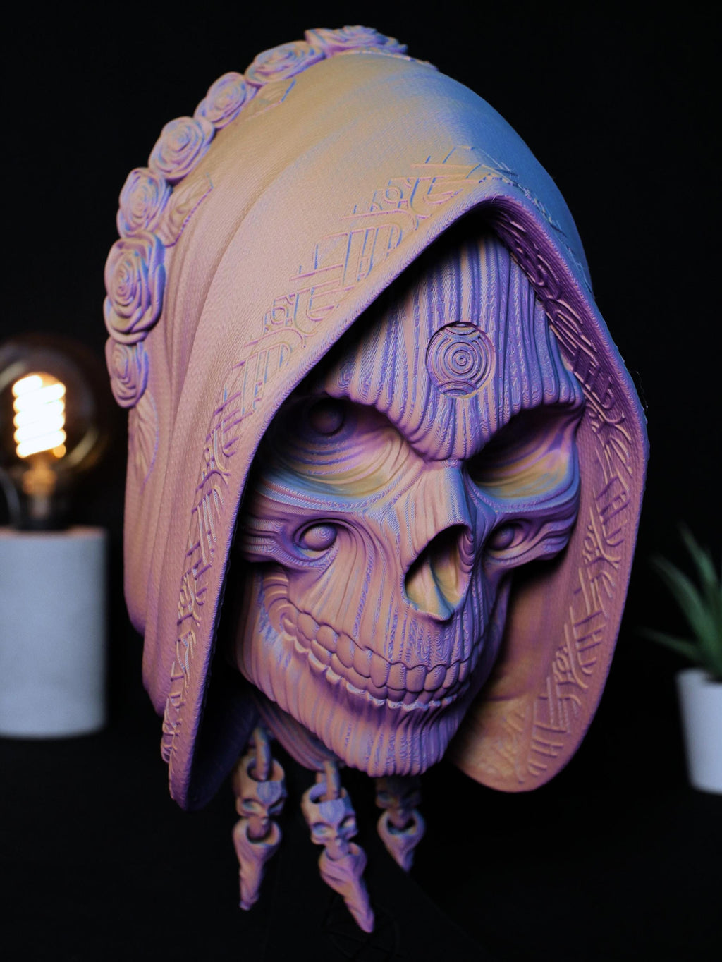 Soporte para auriculares Holy Death: ¡Revoluciona tu equipo de gaming! Perfecto como soporte para auriculares para gamers que buscan estilo y funcionalidad.