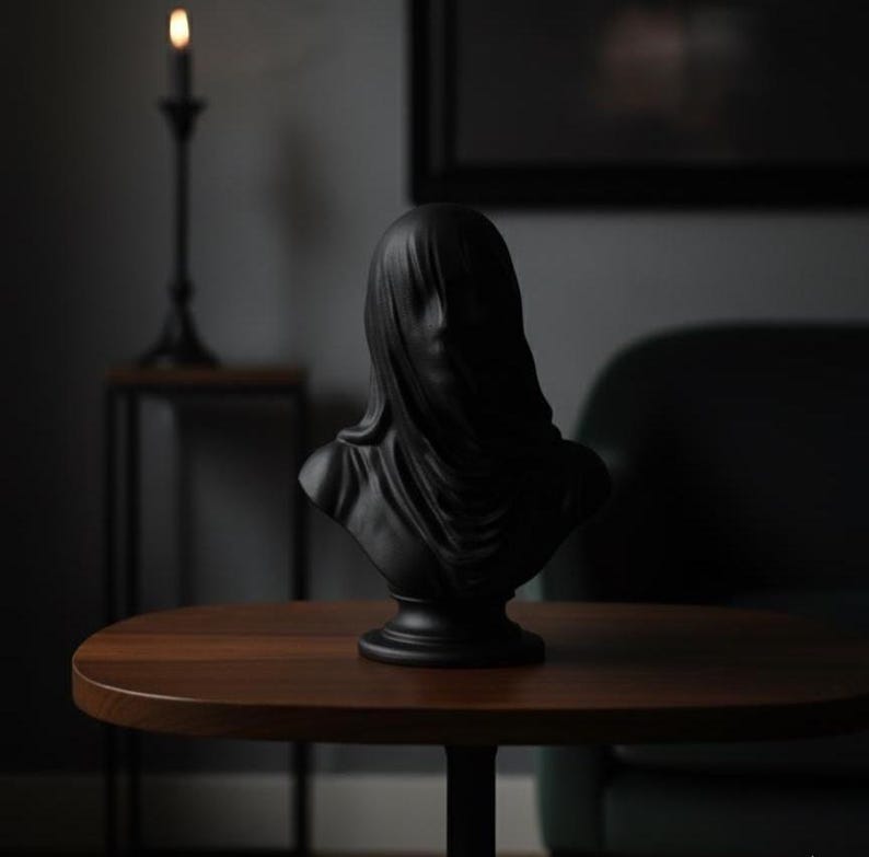 Busto Escultural "La Dama Velada" – Arte Moderno y Minimalista